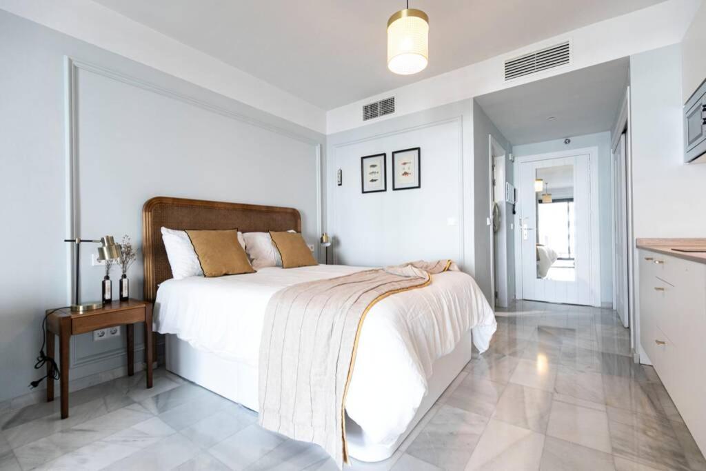 Lägenhet Central & Renovated Studio With Pool In Puerto Banus *