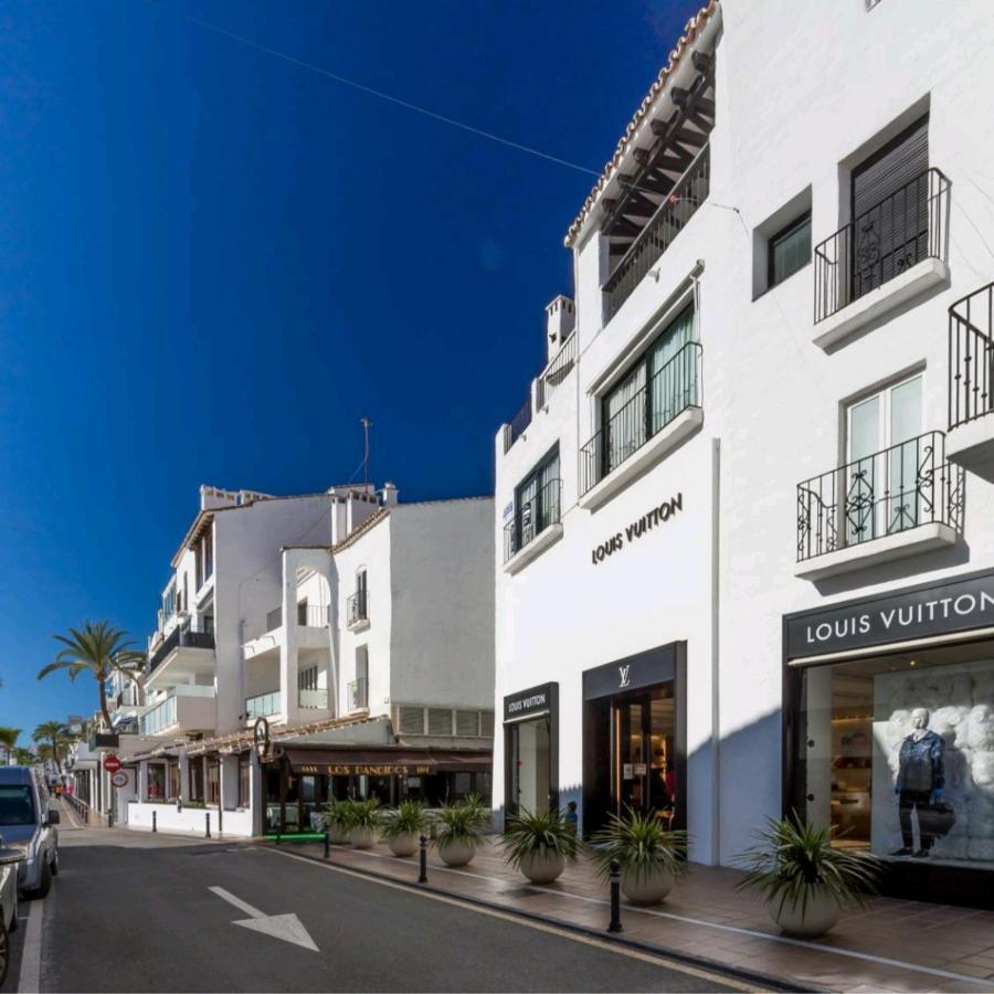 Central & Renovated Studio With Pool In Puerto Banus * Marbella