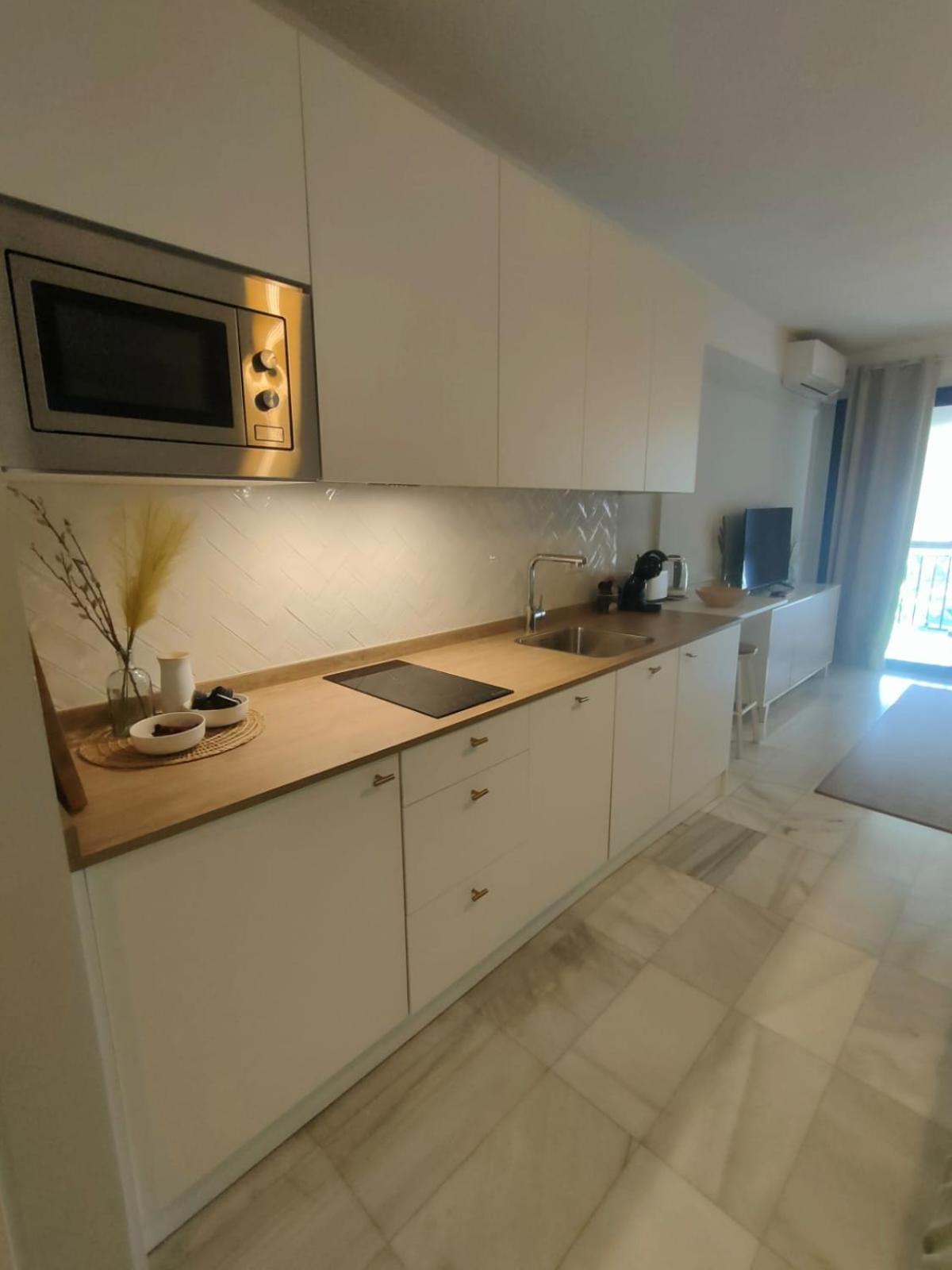 Lägenhet Central & Renovated Studio With Pool In Puerto Banus *